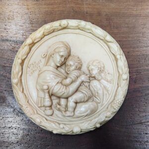 RELIEVE VIRGEN DE LA SILLA M1