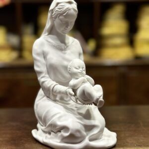 VIRGEN DE LA PAZ CON NIÑO